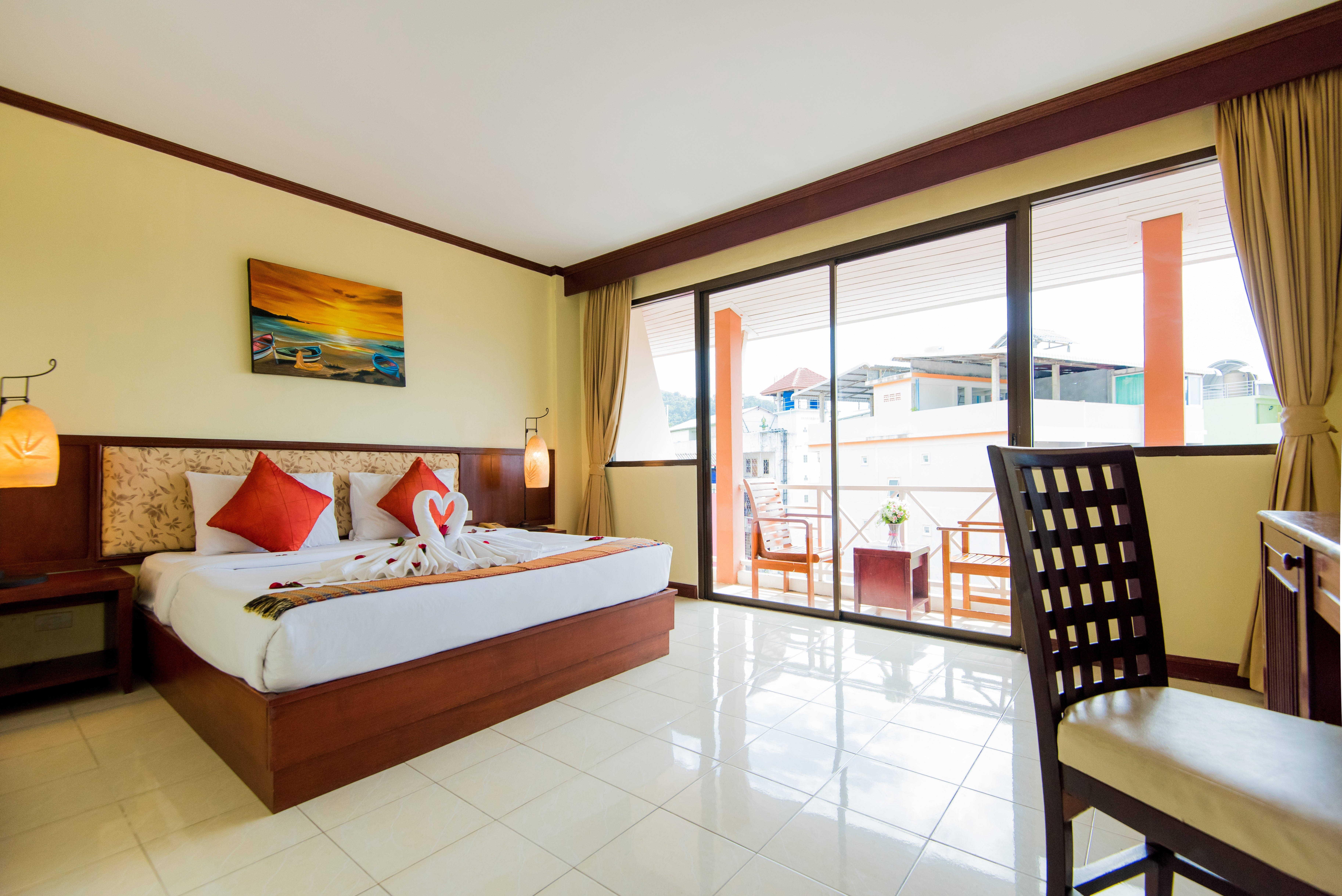 Bauman Ville Hotel Phuket Exterior photo