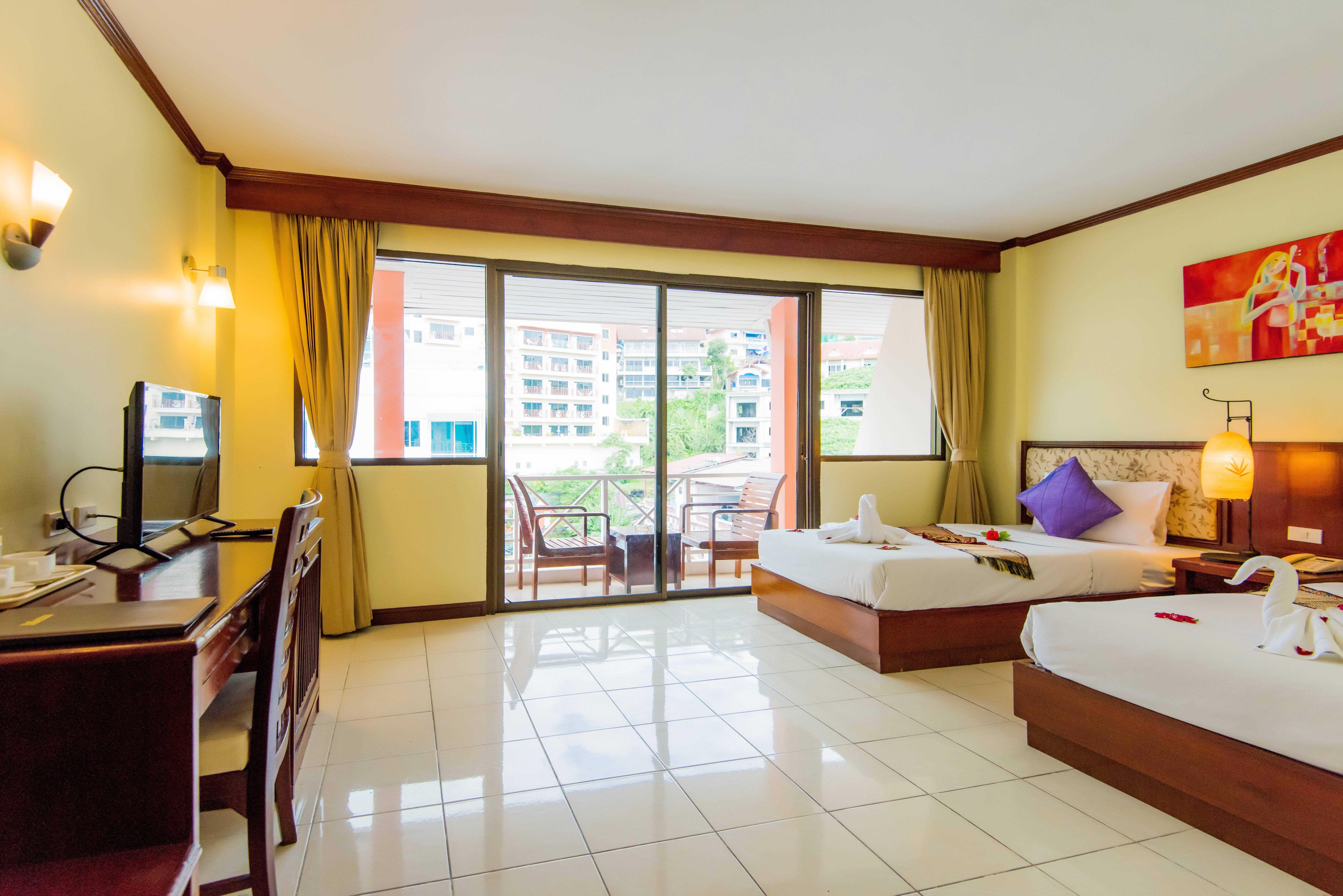 Bauman Ville Hotel Phuket Exterior photo