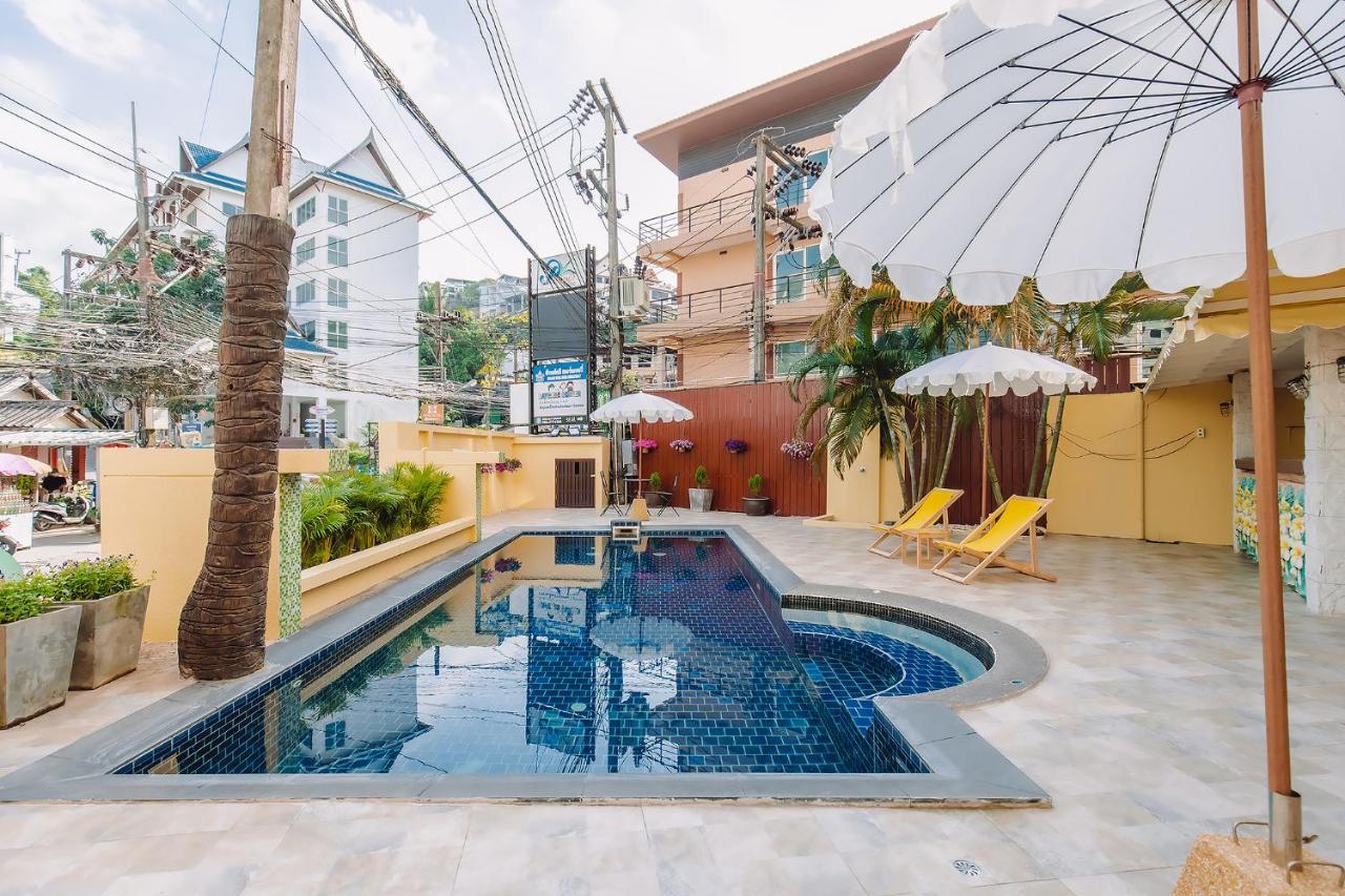 Bauman Ville Hotel Phuket Exterior photo