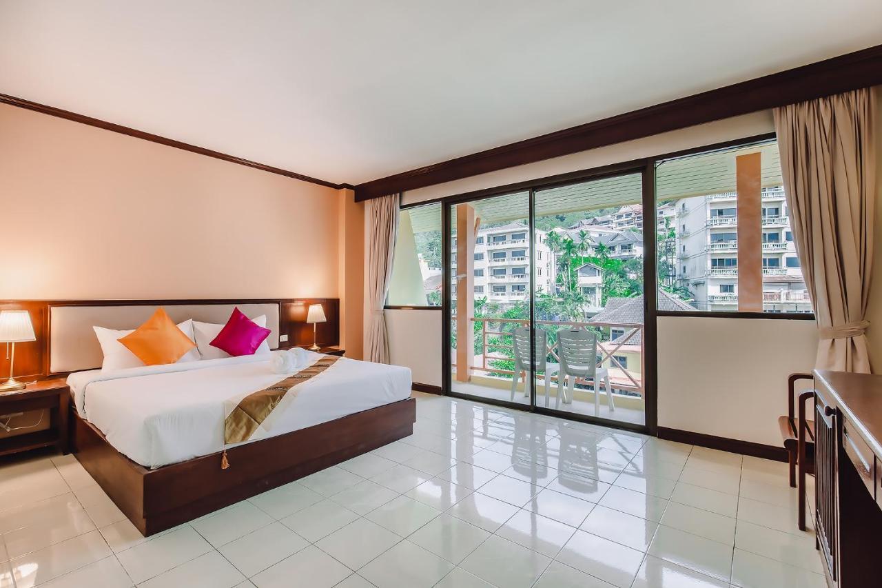 Bauman Ville Hotel Phuket Exterior photo