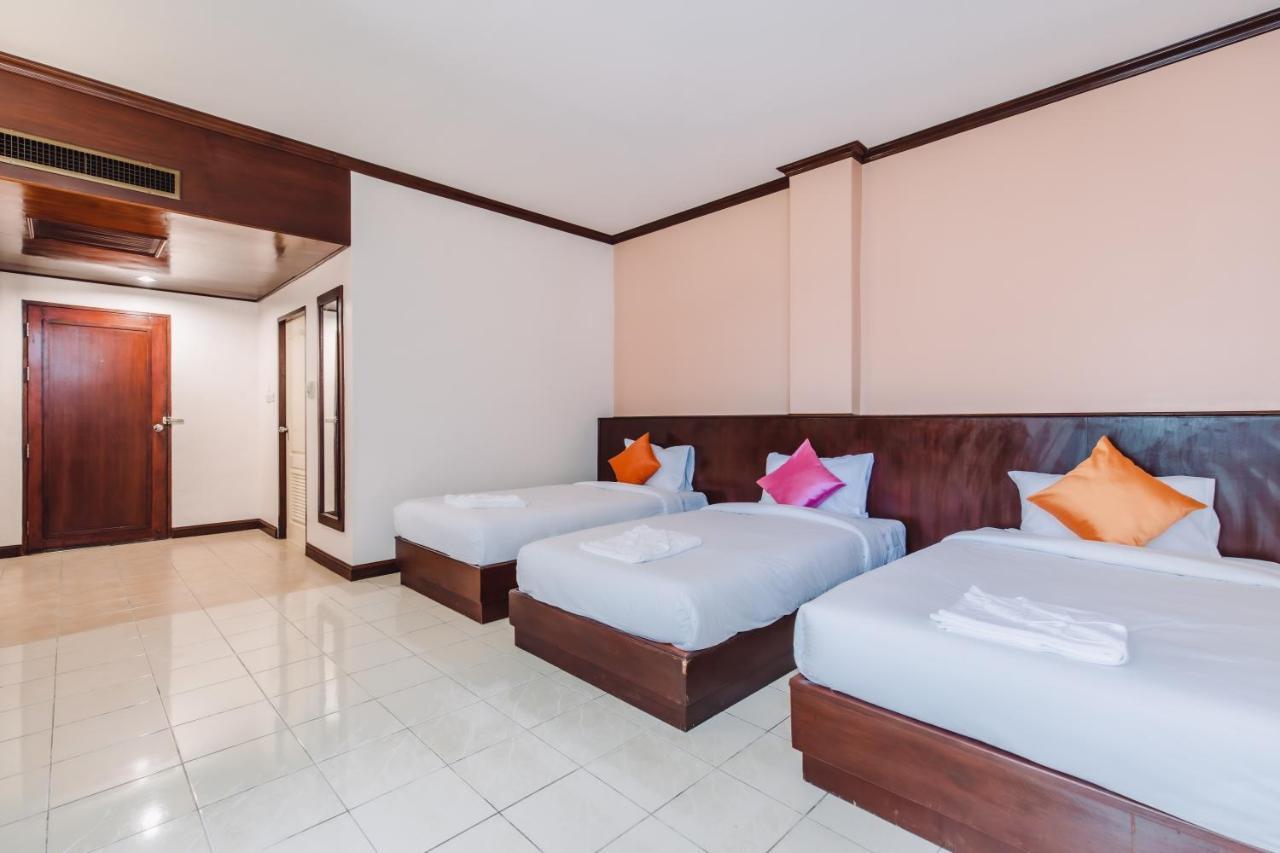 Bauman Ville Hotel Phuket Exterior photo